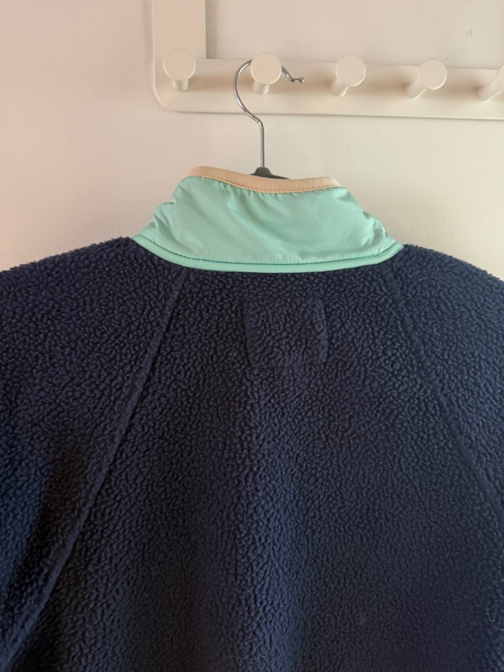 Thread & supply fleece pullover - Picture 8 of 10